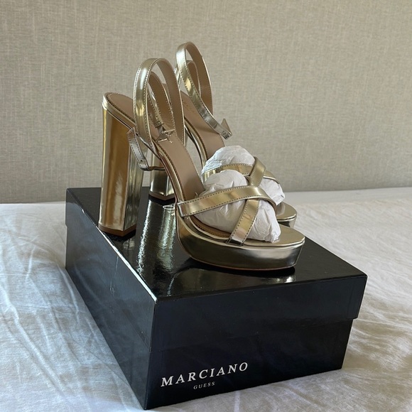 NEW MARCIANO HEELS 6.5 size - Picture 10 of 13